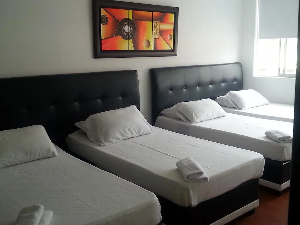 Hotel Feria Nova Μπογκοτά 2*,