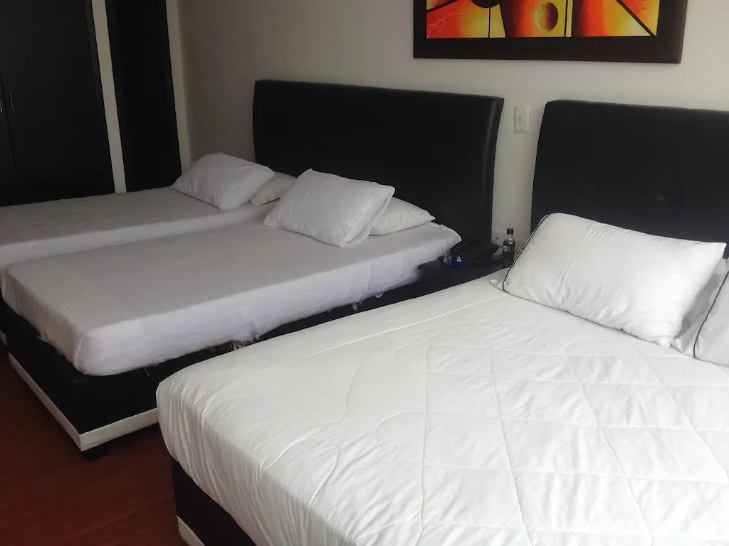 Hotel Feria Nova Μπογκοτά