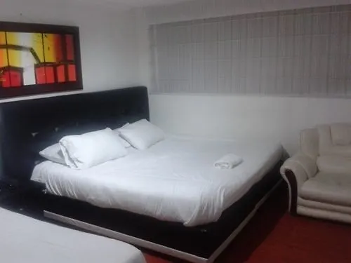 Hotel Feria Nova Μπογκοτά