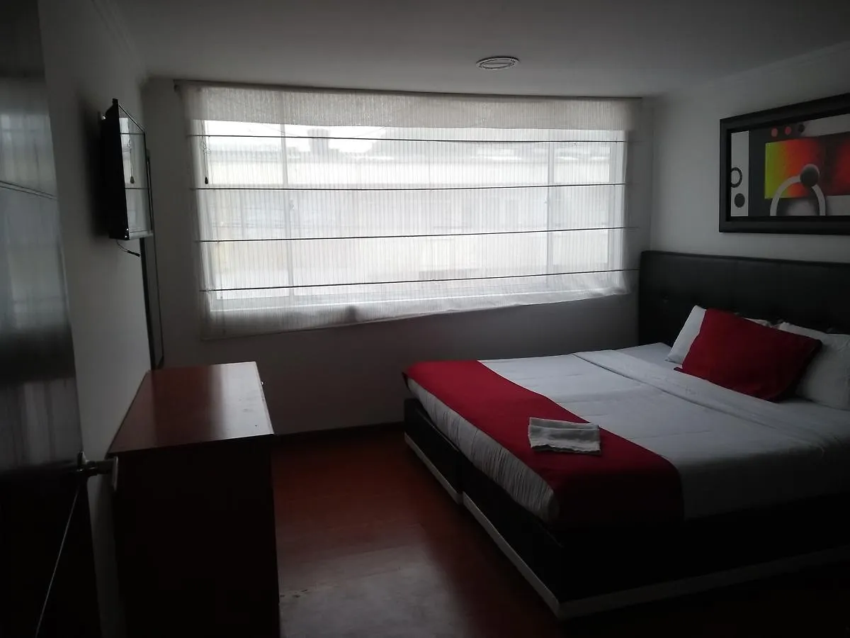 Hotel Feria Nova Μπογκοτά